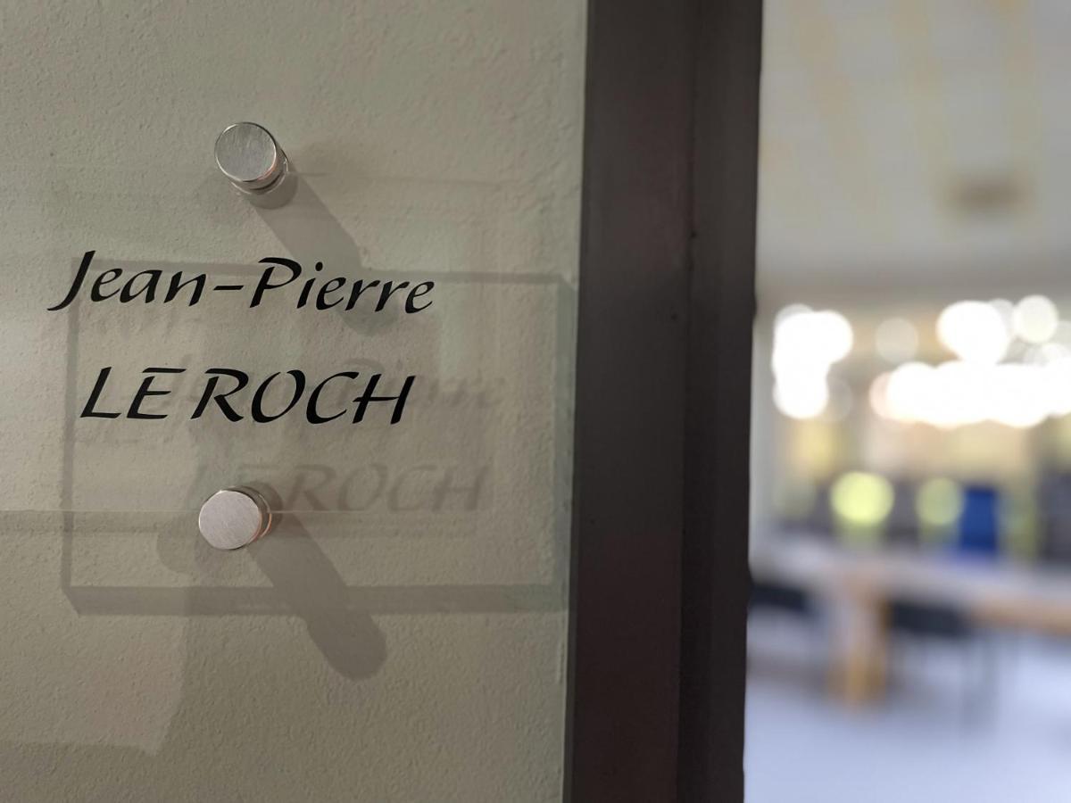 Le Kereden Hotel Locarn Bagian luar foto