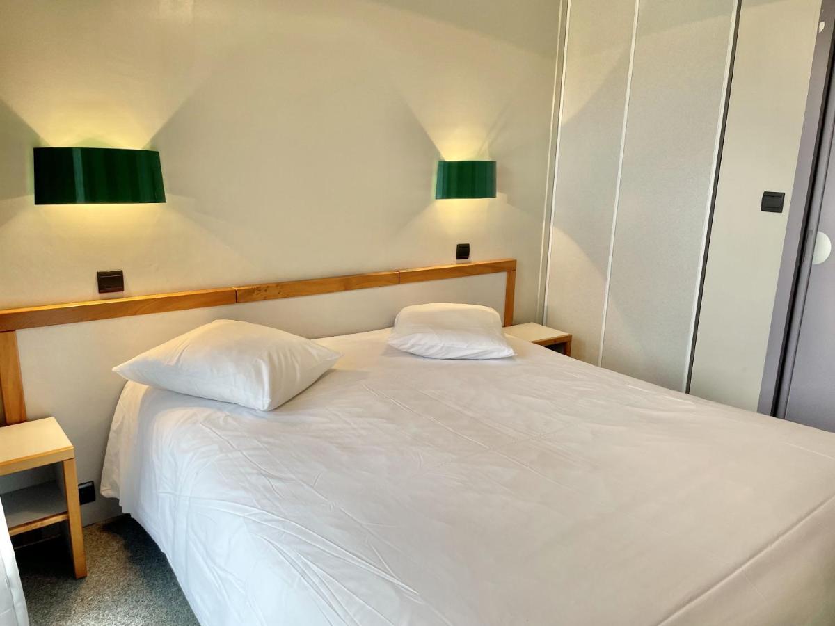 Le Kereden Hotel Locarn Bagian luar foto